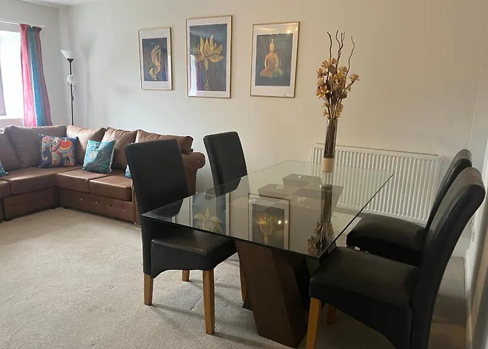 Still Indian Court アパート