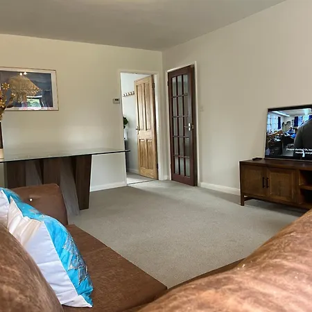 아파트 Still Indian Court *